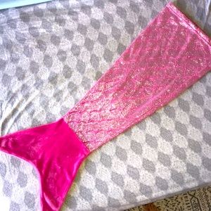 Soft Snuggable Mermaid Tail F1